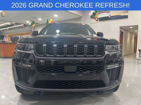 New 2026 Jeep Grand Cherokee Limited w/ Limited Altitude Package AWD/4WD image 2
