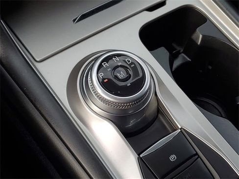 Used 2020 Ford Explorer XLT image 20