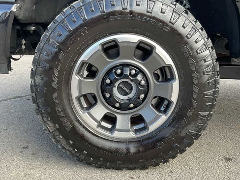 Used 2024 Ford F250 XLT w/ Black Appearance Package image 20