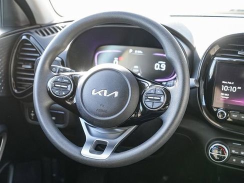 Certified 2025 Kia Soul S image 16