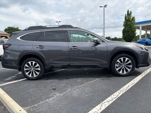 Used 2024 Subaru Outback Touring XT AWD/4WD image 4