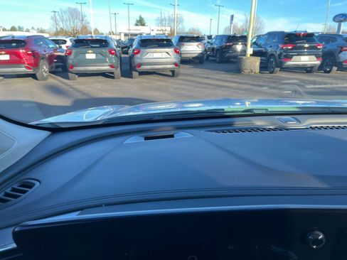 Used 2025 Buick Encore GX Preferred image 33