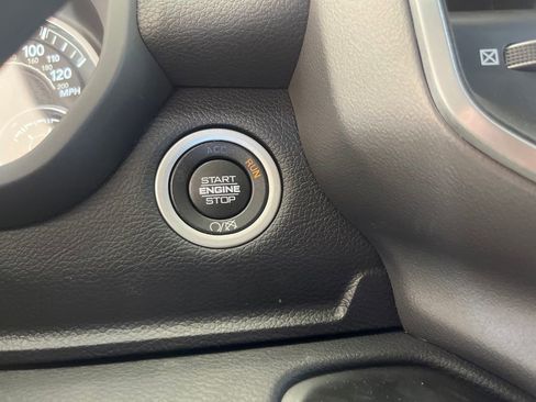 New 2022 RAM 2500 Big Horn w/ Level C Equiment Group image 47