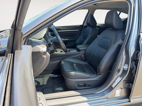 Used 2019 Nissan Altima 2.5 SL AWD/4WD image 6