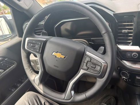 Used 2026 Chevrolet Silverado 1500 LTZ w/ LTZ Premium Package AWD/4WD image 14