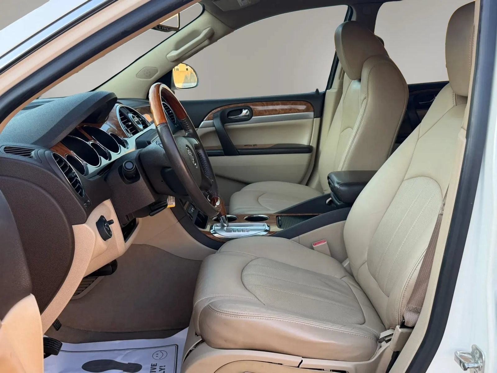 Used 2011 Buick Enclave CXL w/ Trailering Provision Package FWD image 14