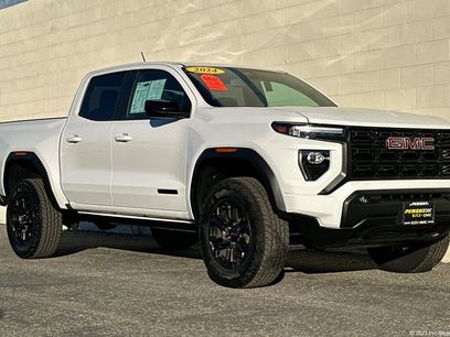 Used 2024 GMC Canyon Elevation w/ Convenience Package