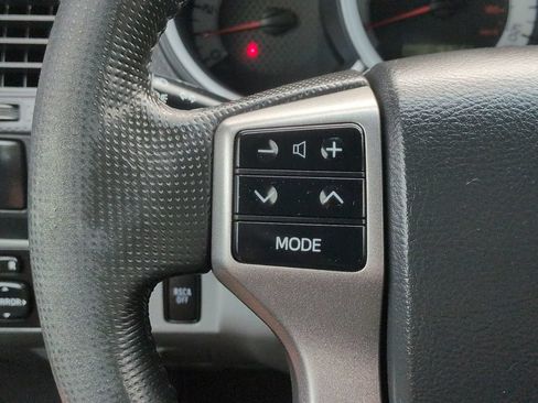 Used 2013 Toyota Tacoma 4x4 Double Cab w/ Limited Pkg image 13