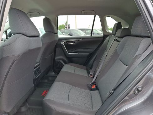Certified 2025 Toyota RAV4 XLE AWD/4WD image 12