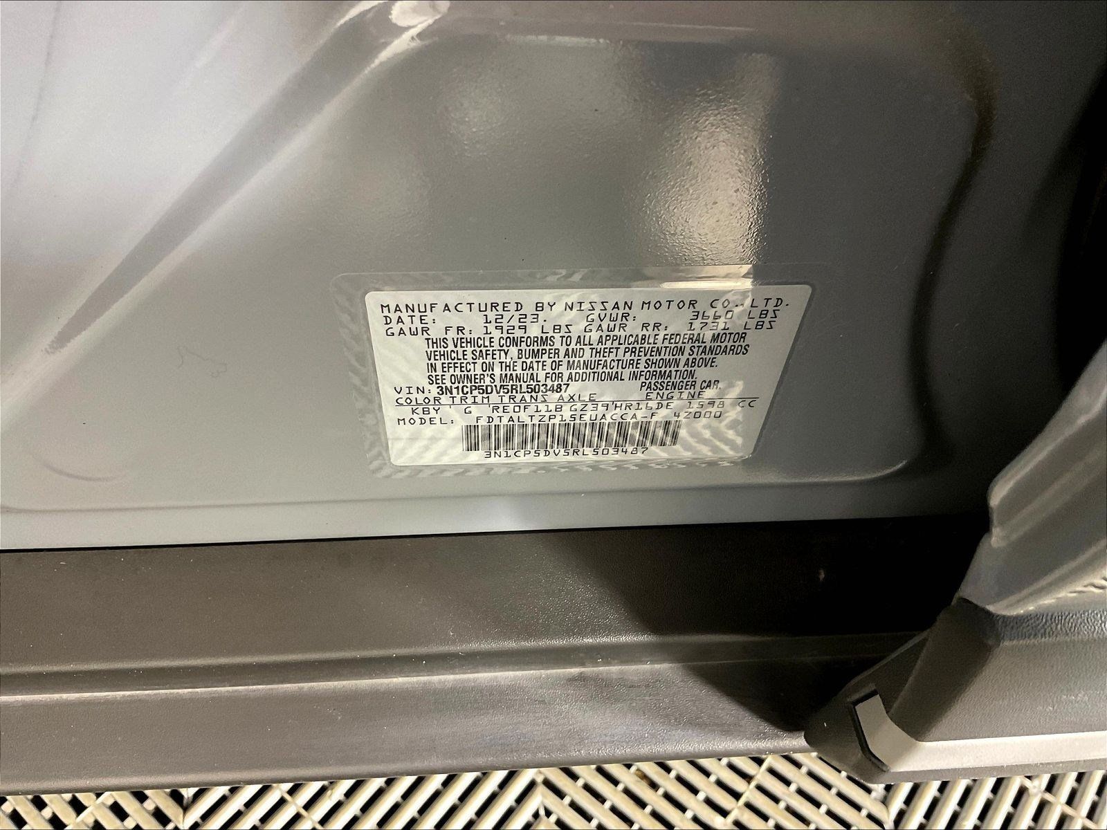 Used 2024 Nissan Kicks SR w/ SR Premium Package FWD image 19
