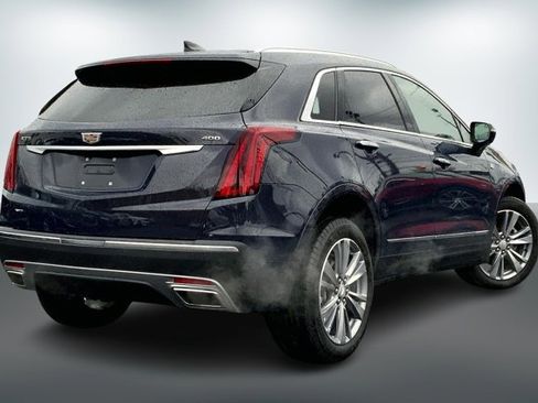 Used 2025 Cadillac XT5 Premium Luxury image 13