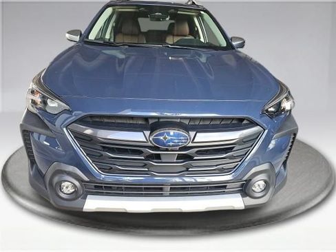 Used 2025 Subaru Outback Touring XT AWD/4WD image 3