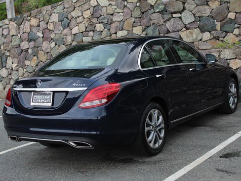 Used 2018 Mercedes-Benz C 300 C 300 4MATIC Sedan 4D image 9