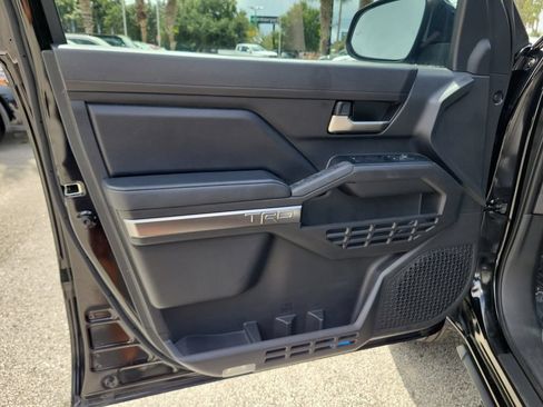 Used 2025 Toyota Tacoma TRD Sport w/ TRD Sport Upgrade Package RWD image 22