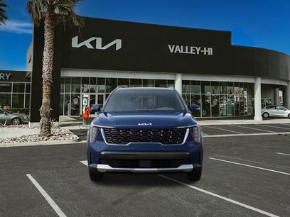 New 2026 Kia Sorento S w/ S Panoramic Sunroof Package