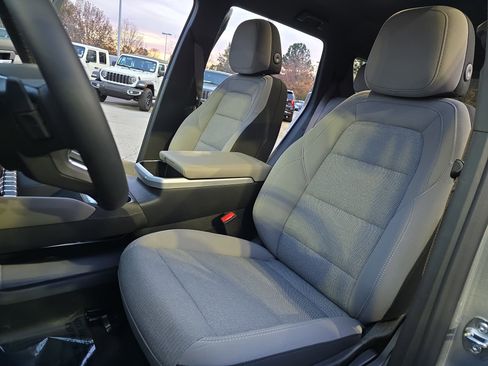 New 2026 GMC Terrain Elevation image 14