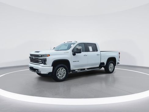 Used 2020 Chevrolet Silverado 3500 High Country w/ Z71 Off-Road Package image 4