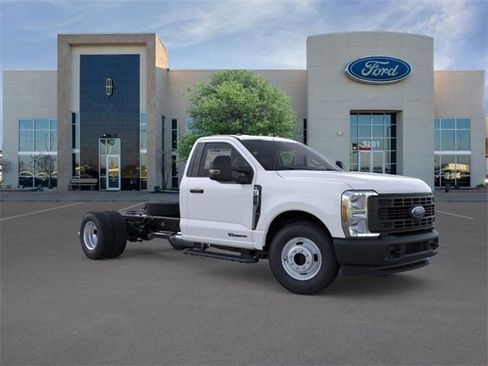 New 2025 Ford F350 XL image 7