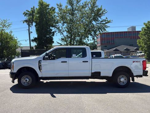 Used 2024 Ford F250 XL w/ FX4 Off-Road Package AWD/4WD image 6