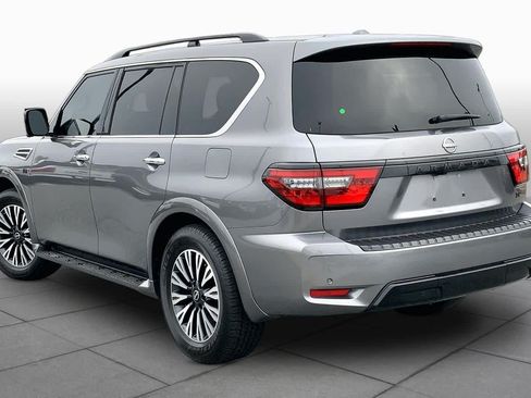 Used 2022 Nissan Armada SL w/ Midnight Edition Package RWD image 11
