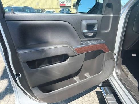 Used 2018 GMC Sierra 1500 SLE AWD/4WD image 17