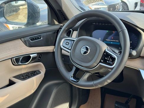 New 2026 Volvo XC90 B6 Plus w/ Protection Package image 7