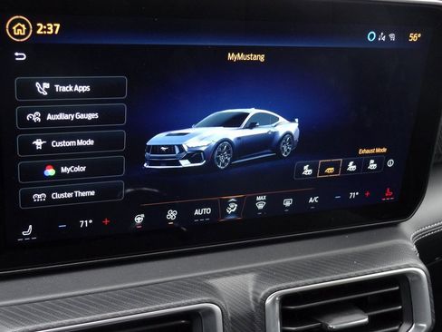 Certified 2025 Ford Mustang GT Premium image 33