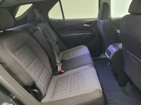 Used 2023 Chevrolet Equinox LT w/ LPO, Floor Liner Package FWD image 19