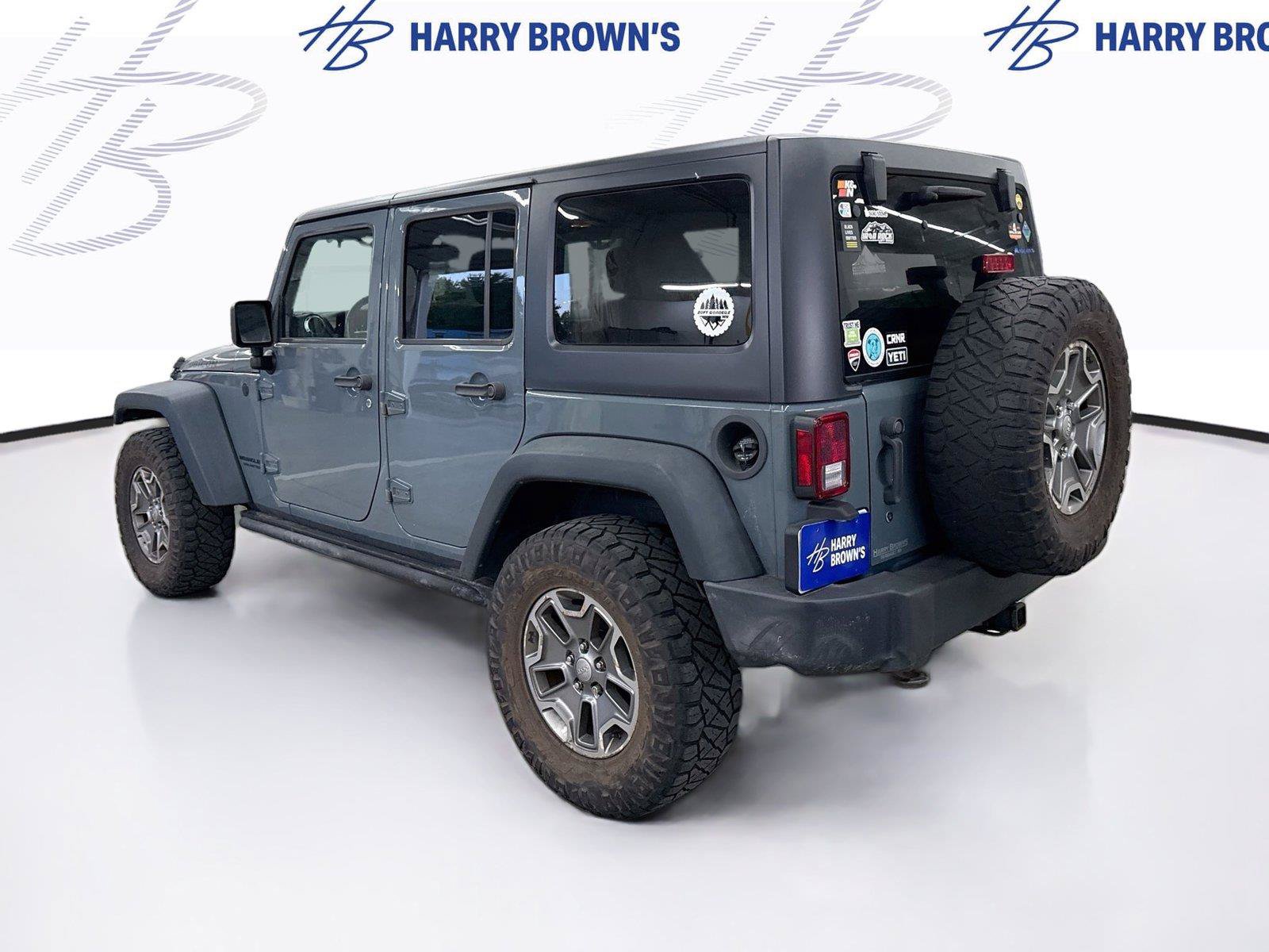 Used 2015 Jeep Wrangler Unlimited Rubicon w/ Max Tow Package AWD/4WD image 2