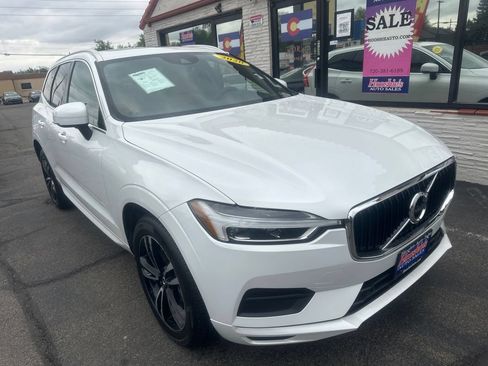 Used 2020 Volvo XC60 T6 Momentum AWD/4WD image 6