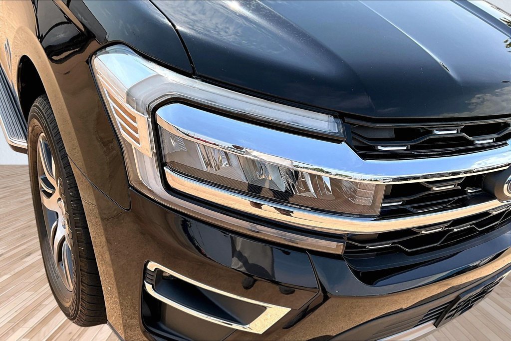 Used 2022 Ford Expedition Max Limited AWD/4WD image 29