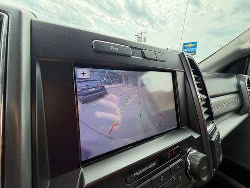 Used 2019 Ford F250 XLT w/ XLT Premium Package image 21