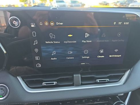 Certified 2026 Chevrolet Equinox LT w/ Convenience Package II FWD image 17