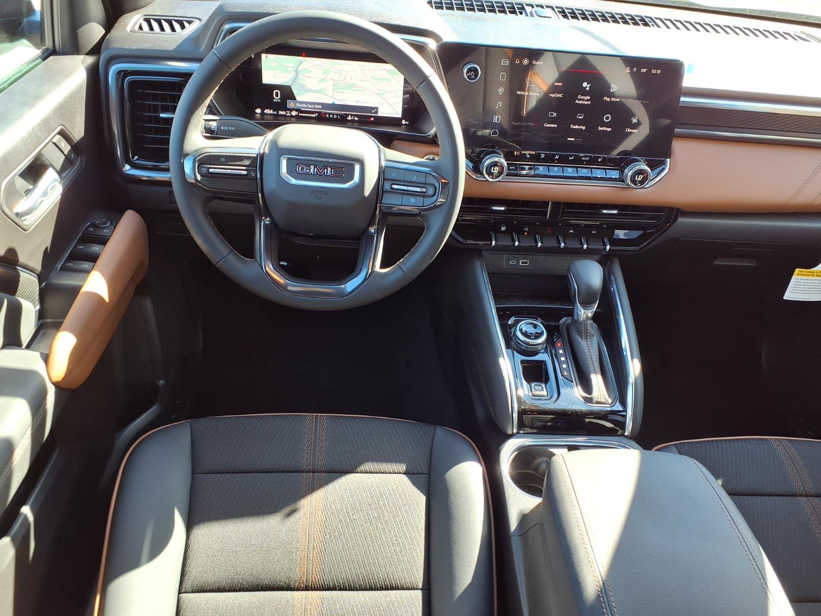 New 2026 GMC Canyon AT4 AWD/4WD image 2