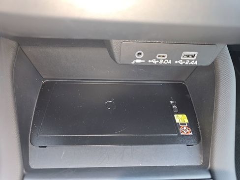 Used 2025 Subaru Forester Sport image 21