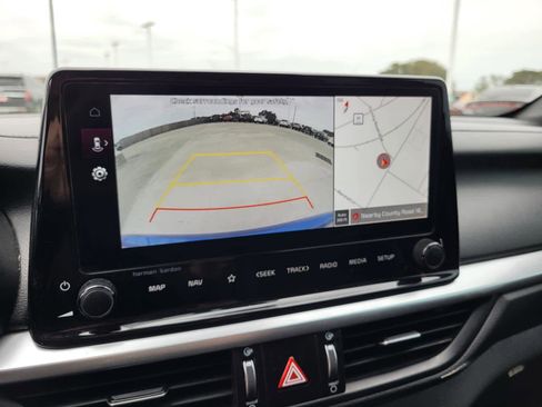 Used 2023 Kia Forte GT-Line w/ GT-Line Premium Package image 21