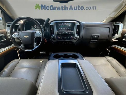 Used 2018 Chevrolet Silverado 1500 LTZ w/ LTZ Plus Package AWD/4WD image 11