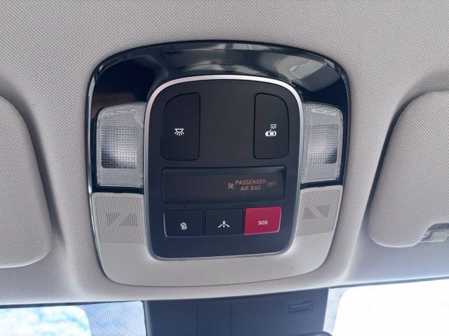 Used 2023 Hyundai Sonata SEL FWD image 35