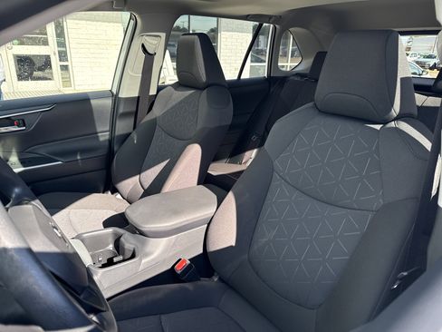 Used 2024 Toyota RAV4 XLE image 11
