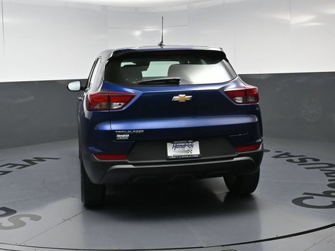 Used 2023 Chevrolet TrailBlazer LS FWD image 8