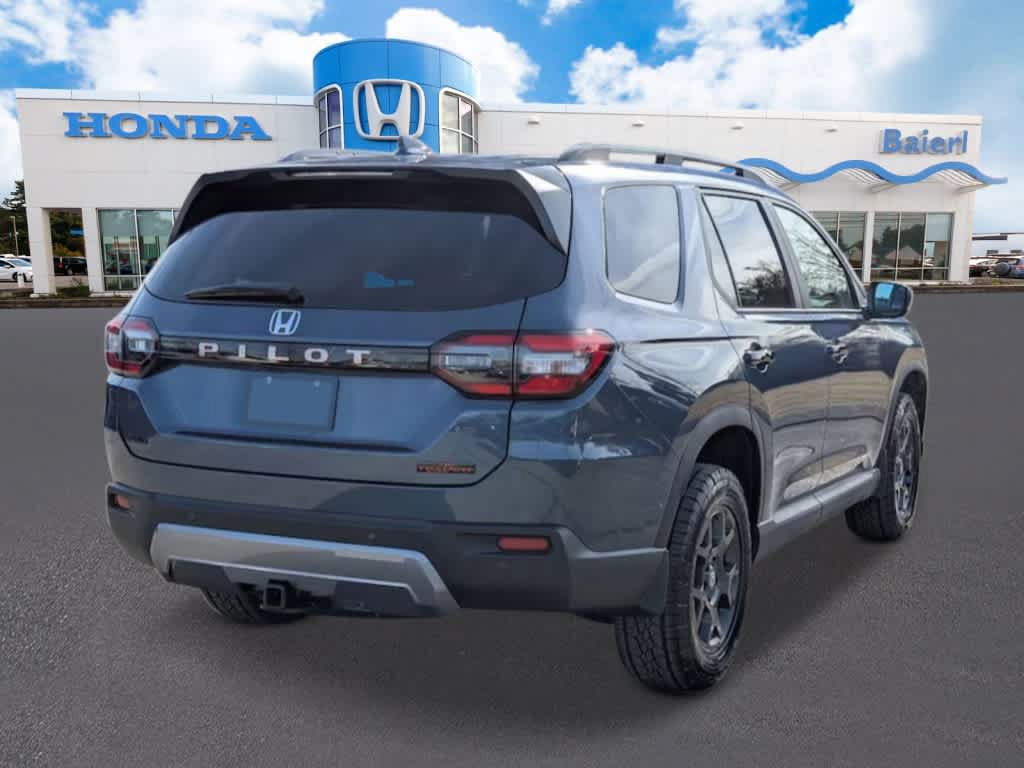 New 2026 Honda Pilot TrailSport image 5