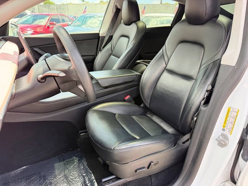 Used 2021 Tesla Model Y Long Range AWD/4WD image 13