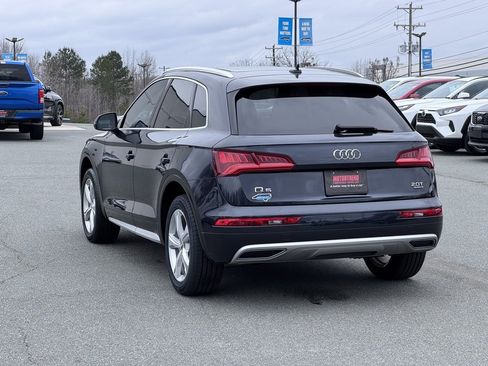 Used 2018 Audi Q5 2.0T w/ Premium Plus Package image 6