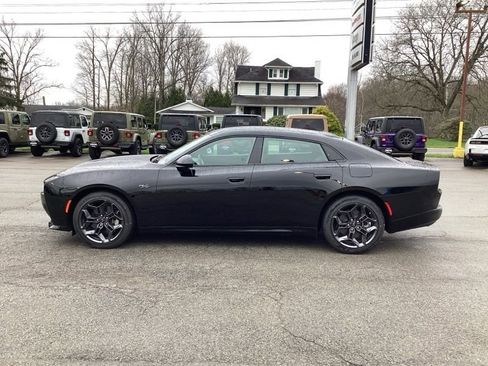 New 2026 Dodge Charger R/T AWD/4WD image 4