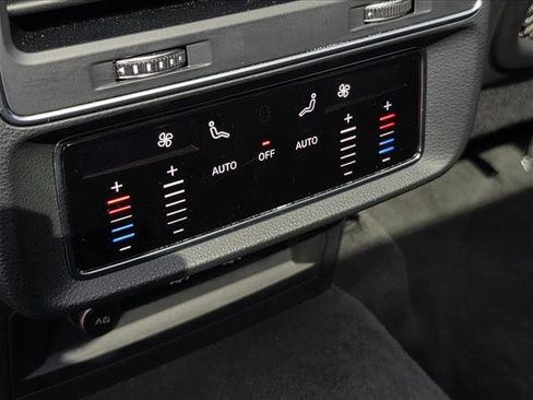 Used 2020 Audi Q7 2.0T Premium Plus w/ Premium Plus Package image 18