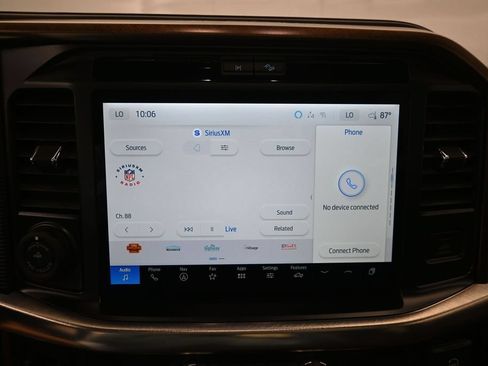 Used 2025 Ford F150 King Ranch w/ FX4 Off-Road Package AWD/4WD image 13