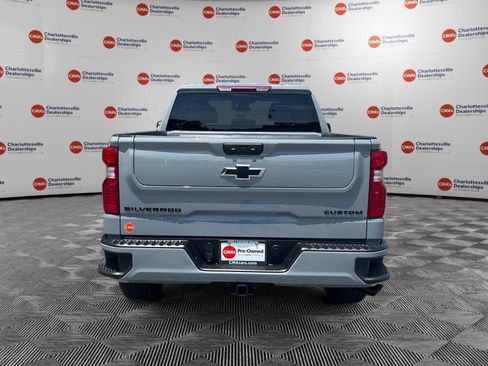 Used 2025 Chevrolet Silverado 1500 Custom w/ Turbomax Blackout Package AWD/4WD image 4