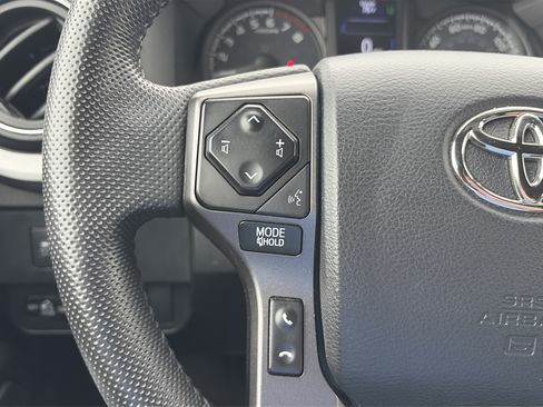 Used 2023 Toyota Tacoma TRD Sport w/ TRD Premium Sport Package AWD/4WD image 21