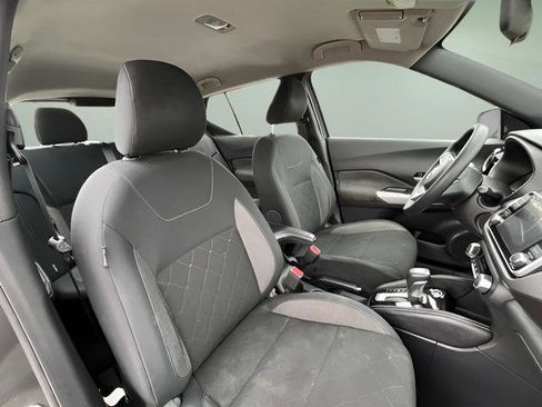 Used 2020 Nissan Kicks SV FWD image 27