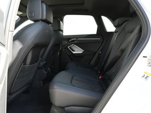Used 2025 Audi Q3 2.0T Premium AWD/4WD image 19